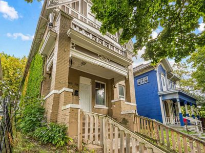 1220 North 21st STREET #1222, Milwaukee, WI, 53205