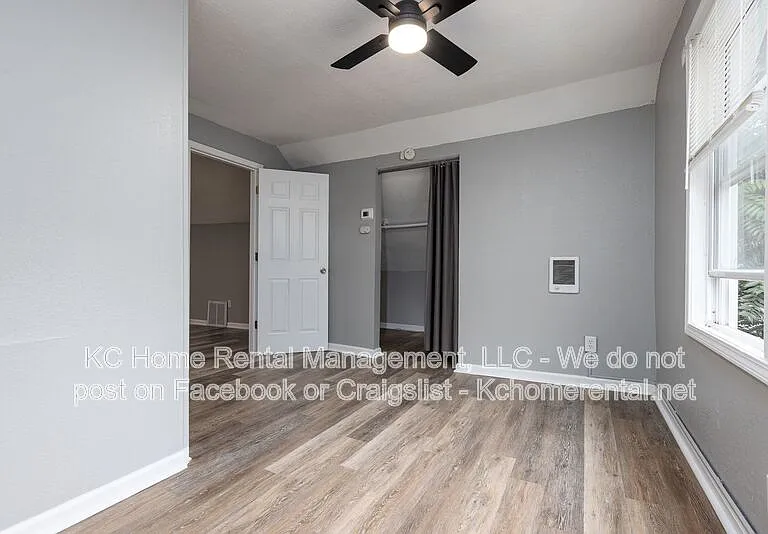 1111 W 44th St #B — Photo 16