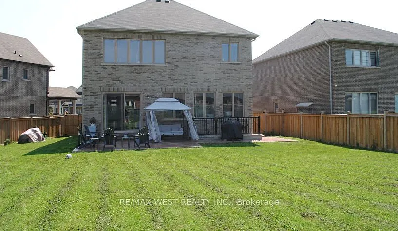 4 bed, $3,700 — Photo 3