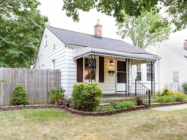 690 E Chesterfield Ave, Ferndale, MI 48220