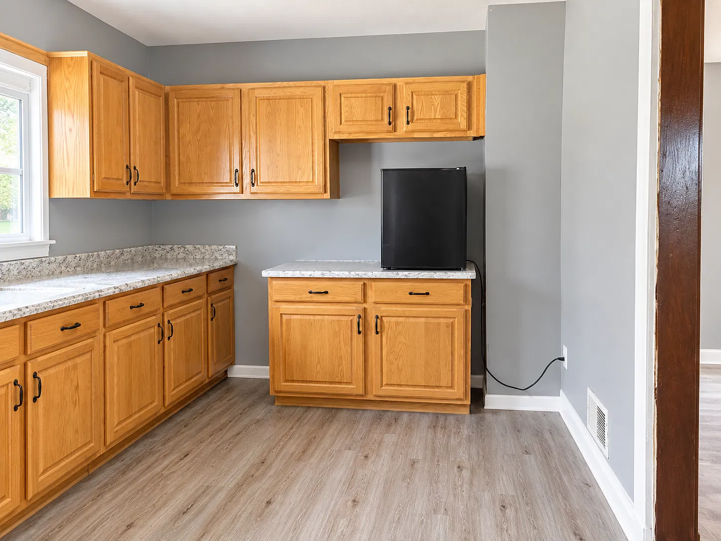 19 Vera Ave — Photo 4