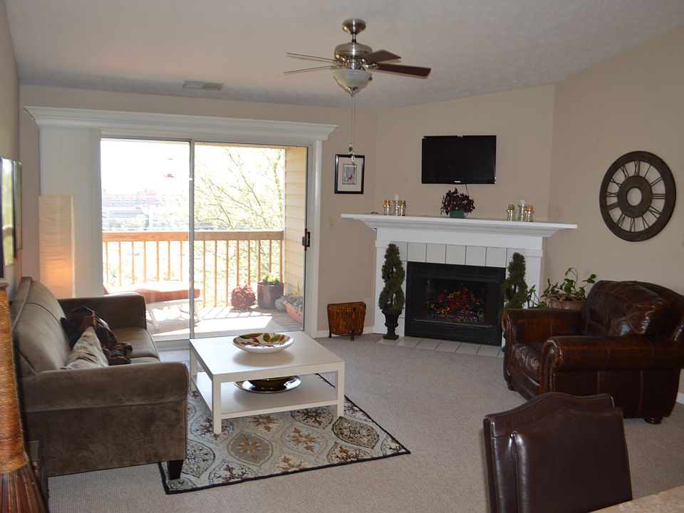 1st image of 8919 Eagleview Dr APT 10