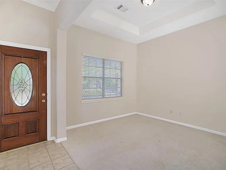 111 Zephyr Bend Pl — Photo 7