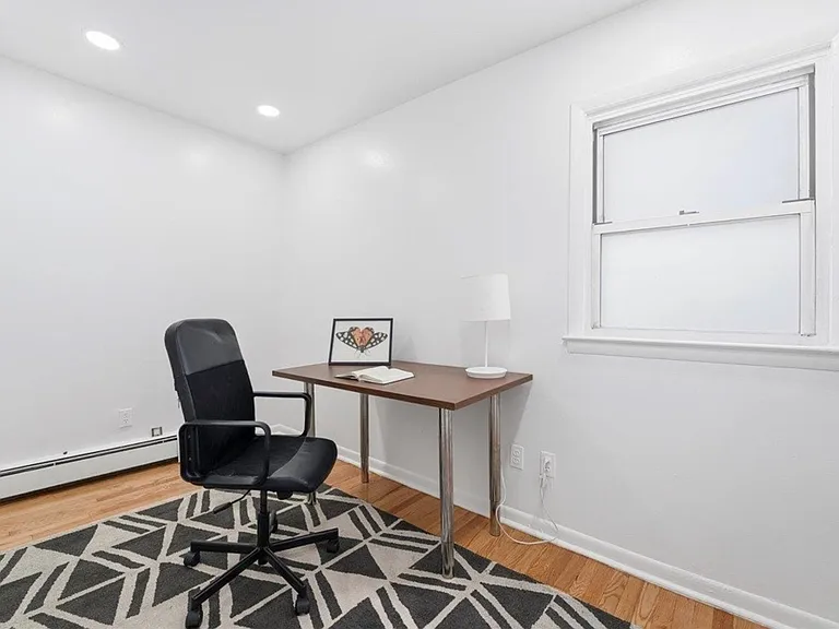 168 Carlton Ave #2 — Photo 8