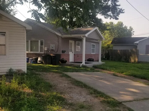 5 Gladiolus Rd, Middle River, MD 21220