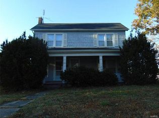 759 Long St, Chester, IL 62233