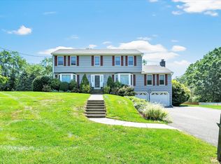1795 Cutspring Rd, Stratford, CT 06614