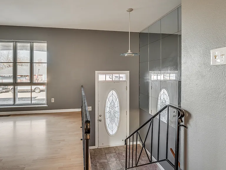 2520 SW 68th St — Photo 10