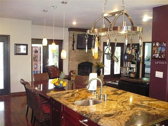 4th image of 3130 Zaharias Dr