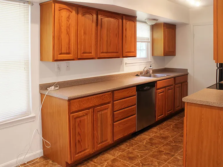 3032 Churchill Ct — Photo 7