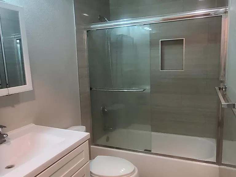 1335 W 2nd St #207 — Photo 16