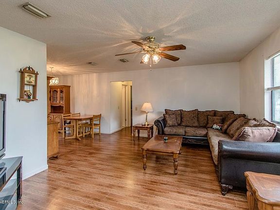 5th image of 301 HIGHLAND Avenue
