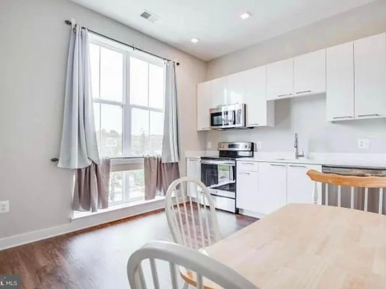 989 S Buchanan St #401 — Photo 10