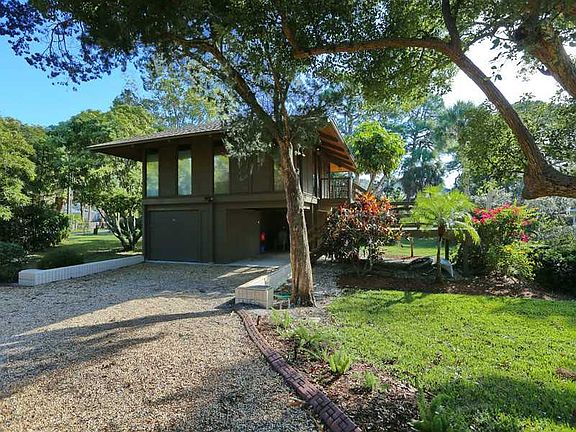 4th image of 609 Harbor Shore Dr