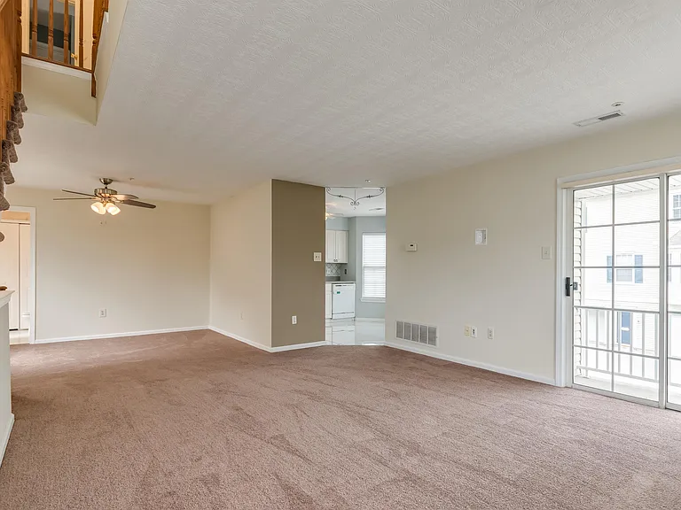 5806 Riverfront Dr — Photo 12