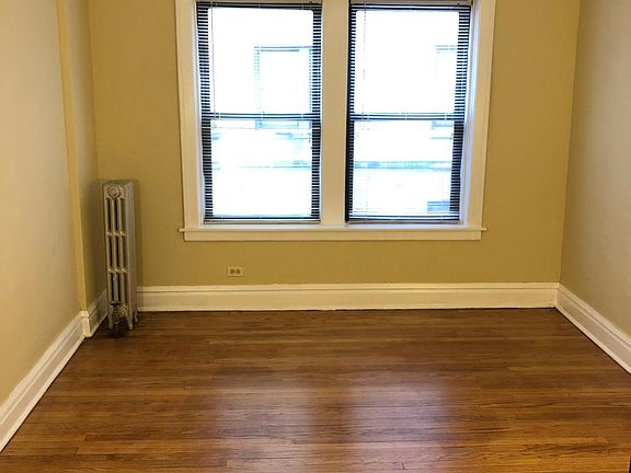 2nd image of 6437 N Hamilton Ave #3C