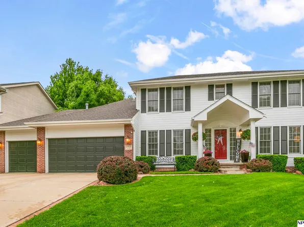 17515 Karen St, Omaha, NE 68135