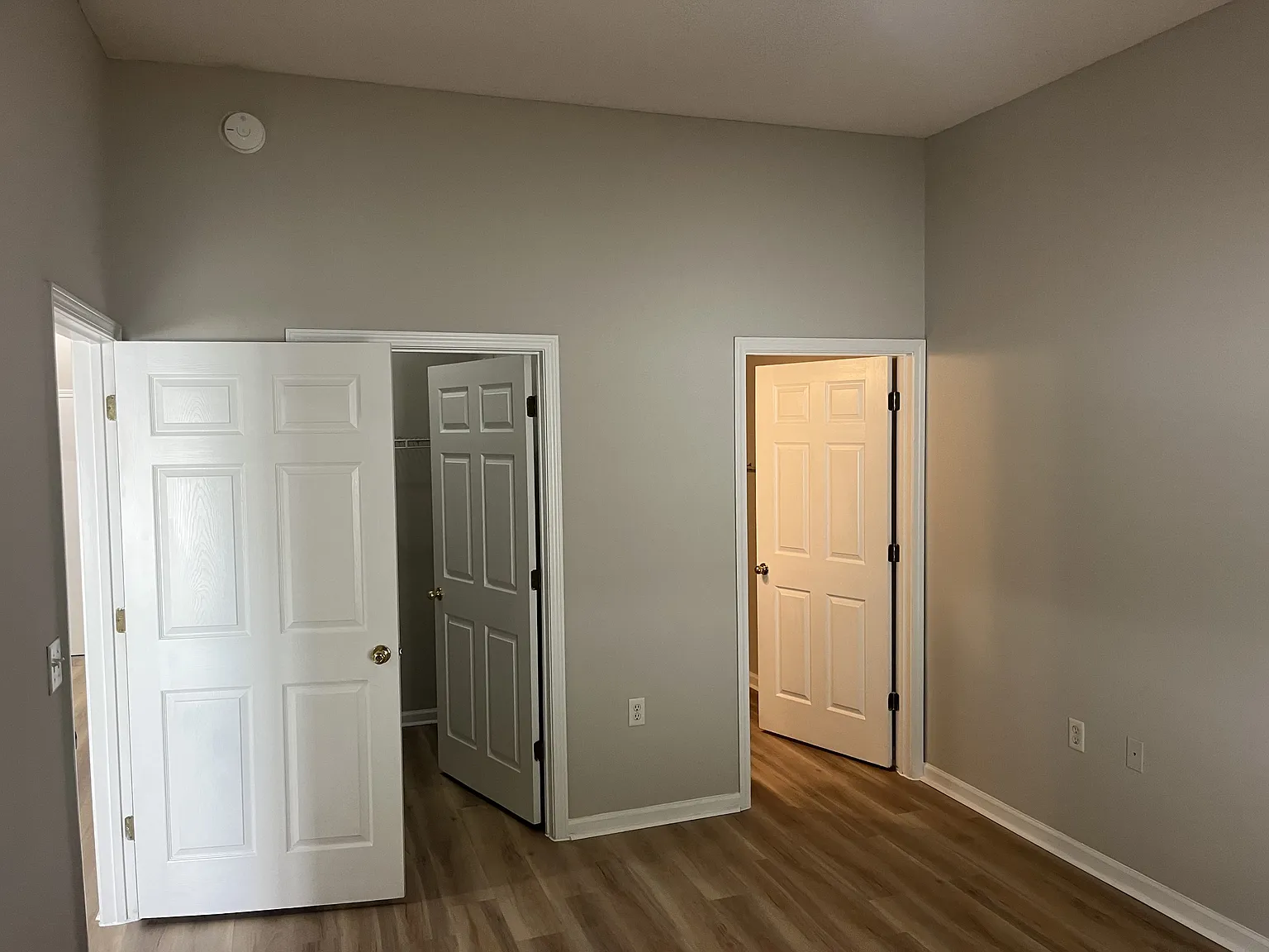 5101 Playpen Dr #2 - 1 — Photo 3