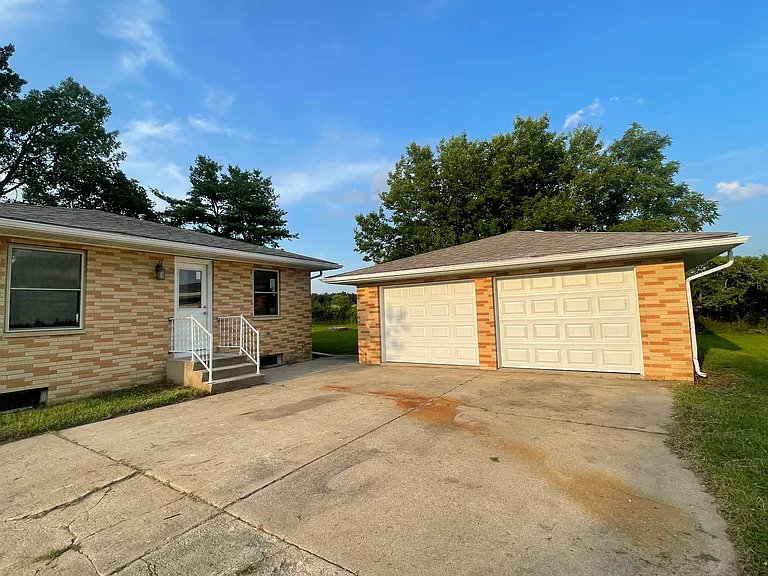 2669 Ivory Ave — Photo 6
