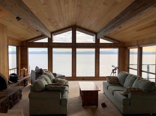 25776 Gold Beach Dr SW, Vashon, WA 98070