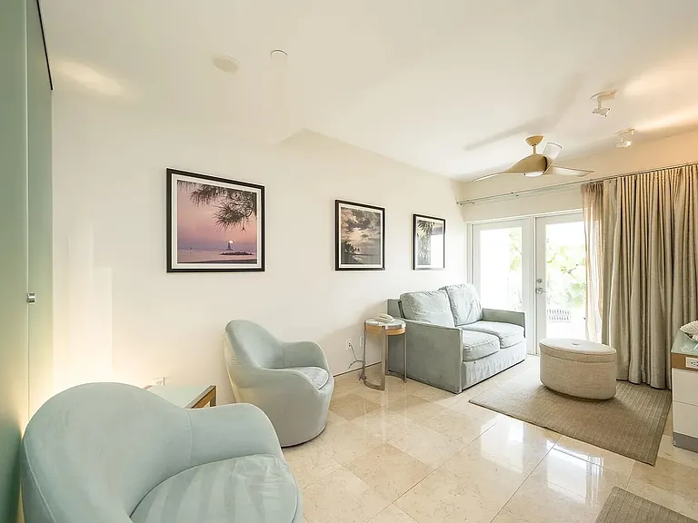 1401 Simonton St #1401/20 — Photo 13