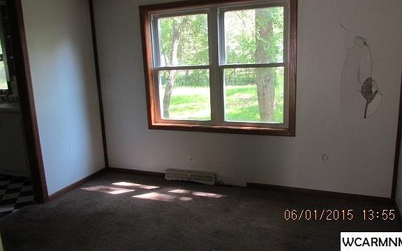 4th image of 704 Mary Ave