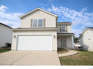 27 Silver Spur Dr, Winfield, MO 63389