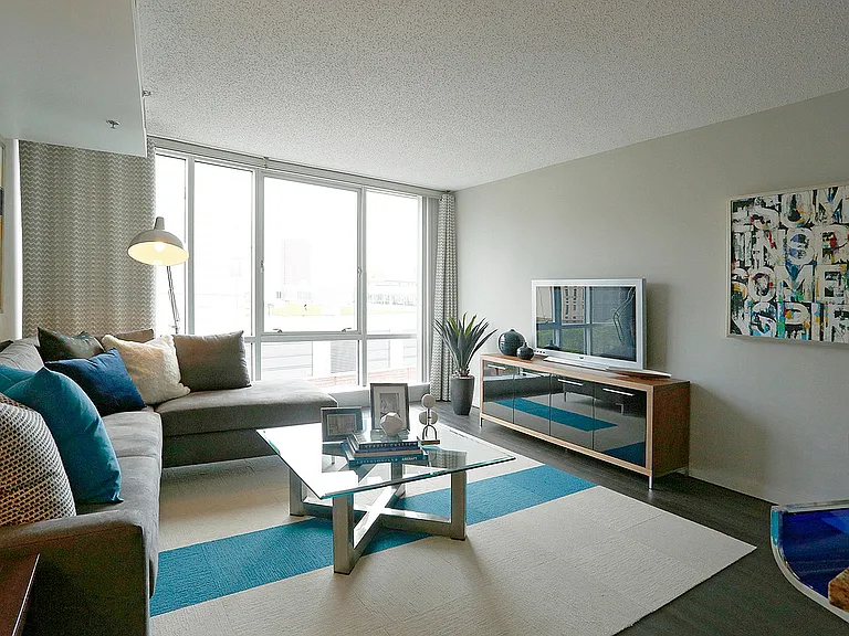 Bright and modern living room