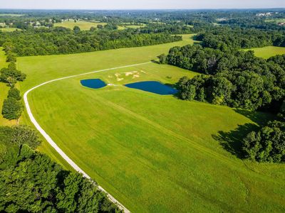 6050 New Cut Rd, Greenbrier, TN, 37073