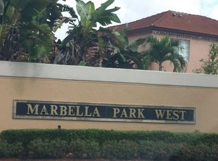 19827 NW 85th Ave, Hialeah, FL 33015