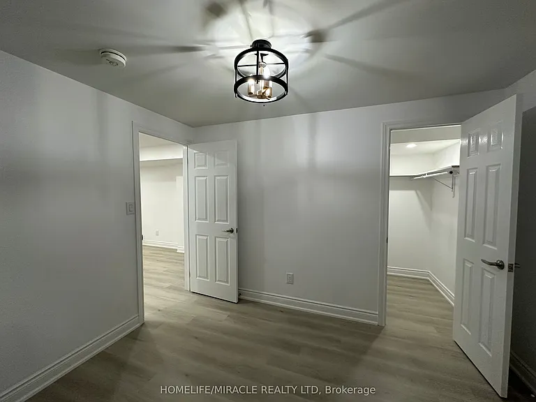 30 Clipper Ln #BASEMENT — Photo 14