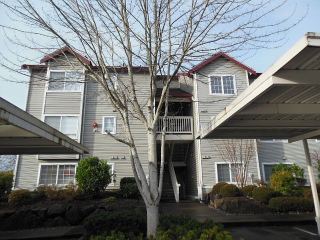 1st image of 13306 SE 272nd St APT F302