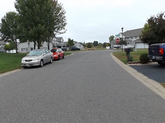 4th image of 1920 Bridgewater Blvd S