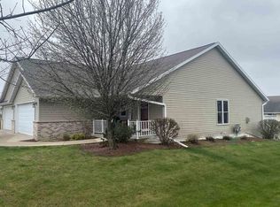 852 Brown School Rd, Evansville, WI 53536