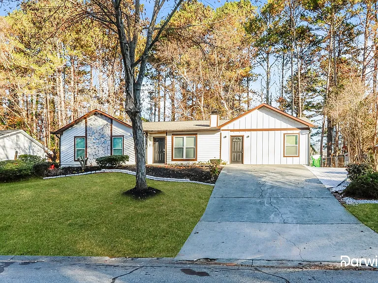 5299 Arrowind Rd — Photo 1