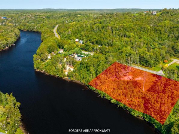 E River Rd, Halifax, NS B0J 2L0