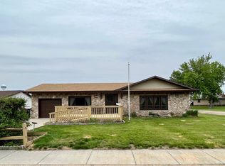 531 N Bond St, Elm Creek, NE 68836