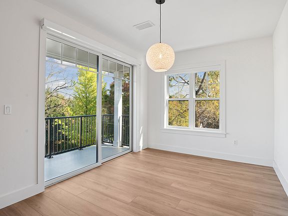 3rd image of 37 Chestnut Rd #302