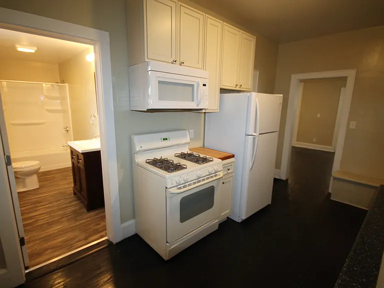 27 E Duncan St — Photo 13