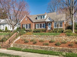 206 Country Club Dr, Greensboro, NC 27408