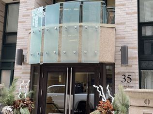35 Hayden St #1408, Toronto, ON
