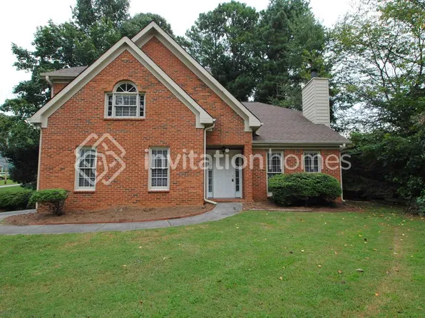 2000 Morning Walk NW, Acworth, GA 30102