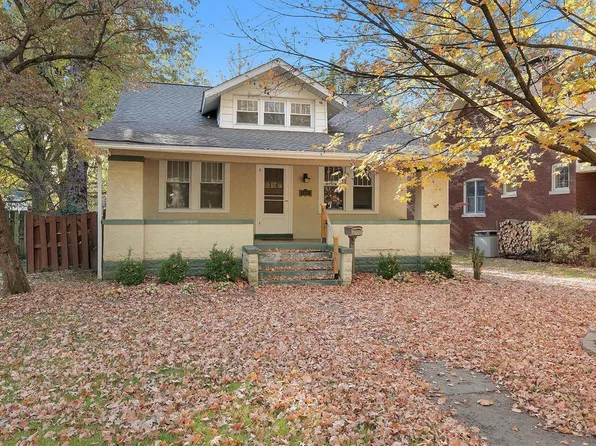 303 S Pennsylvania Ave, Belleville, IL 62220