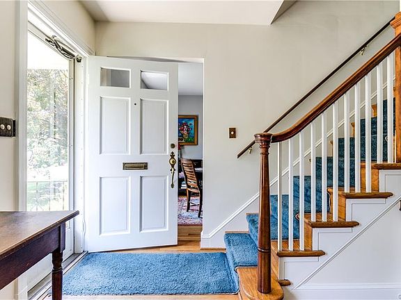 3rd image of 4105 Forest Cir