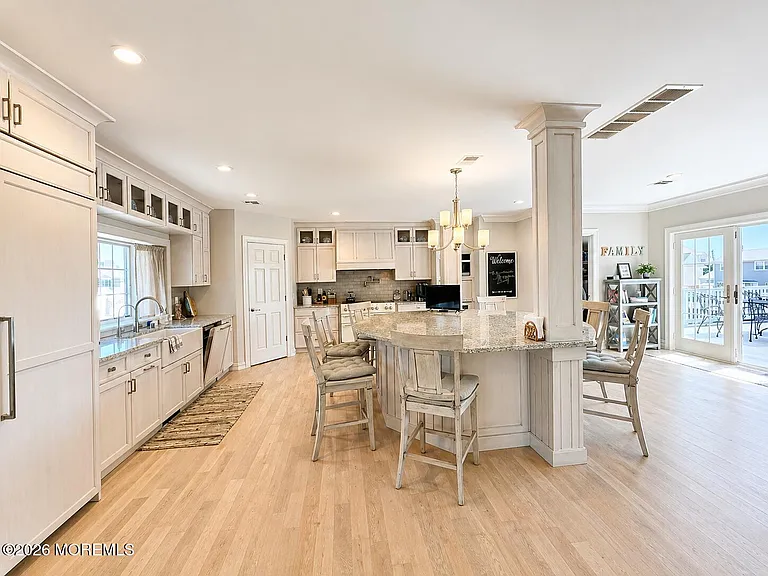 1825 Boat Point Dr — Photo 6