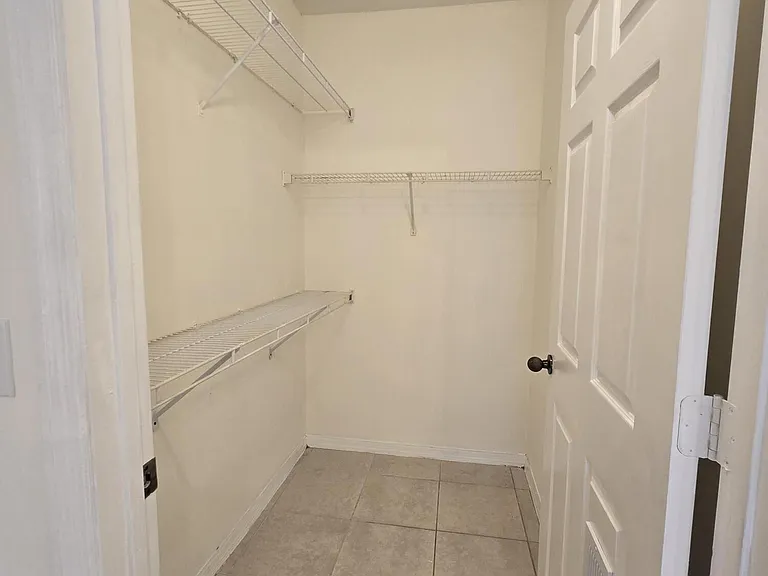 10306 Fox Trail Rd S #912 — Photo 9