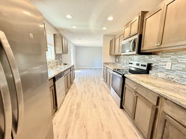 1113 Hurricane Rd, Tullahoma, TN 37388