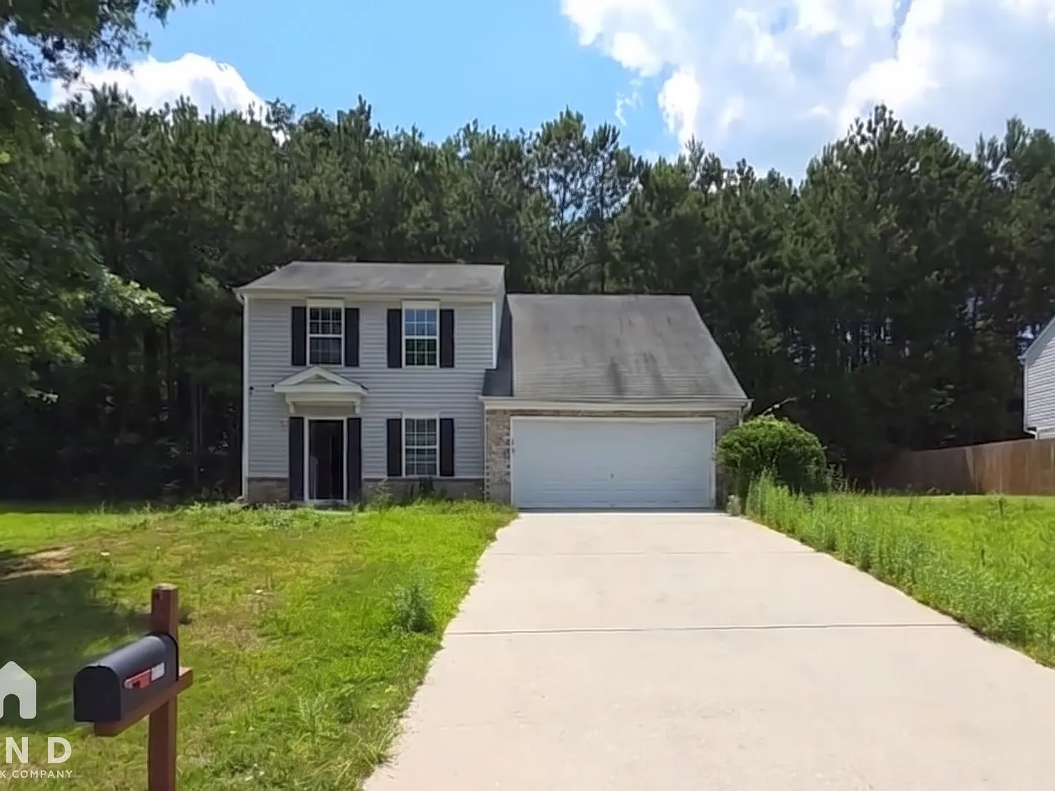 3 bed, 2.5 bath, 1510 sqft, $1,815 — Photo 1