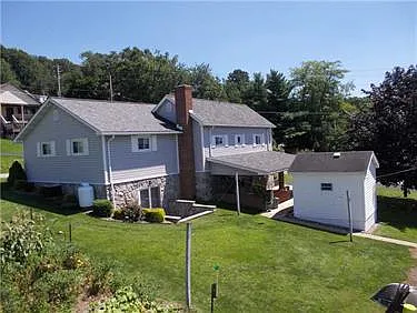 1734 3rd St photo 1