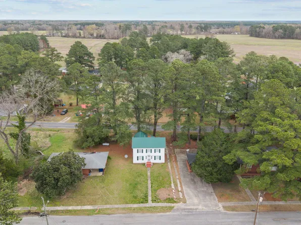 408 Boush Street, Roper, NC 27970